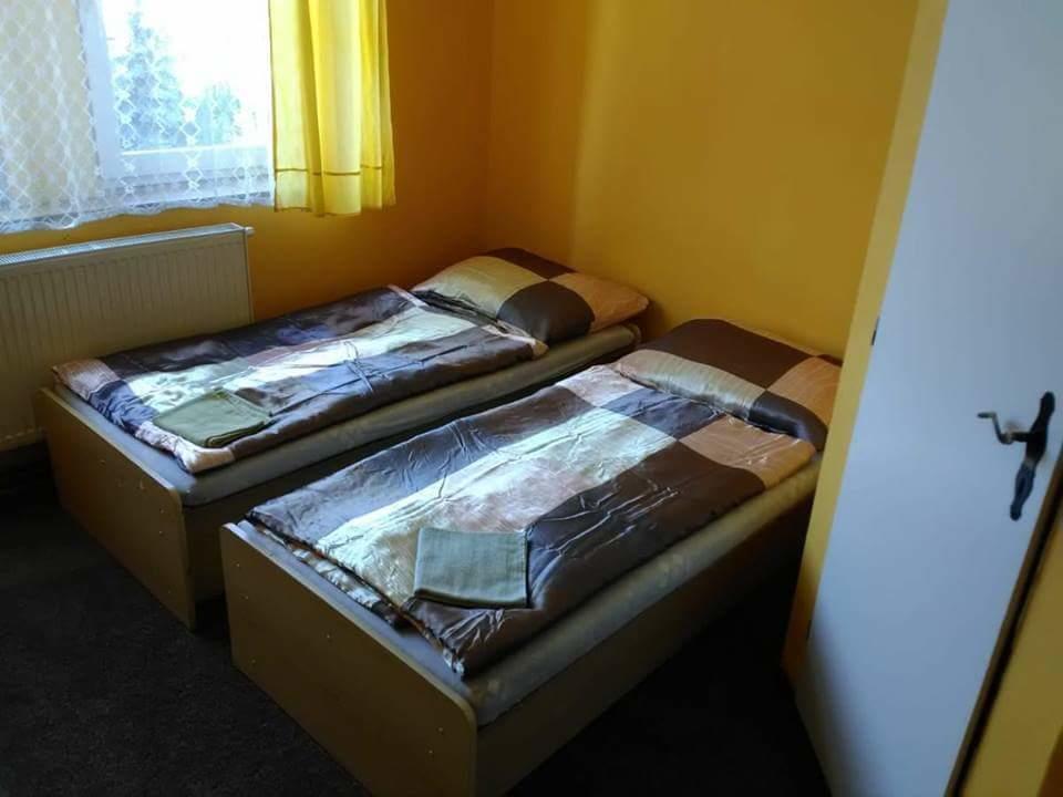 Hotel Modra Hvezda Sadská Dış mekan fotoğraf